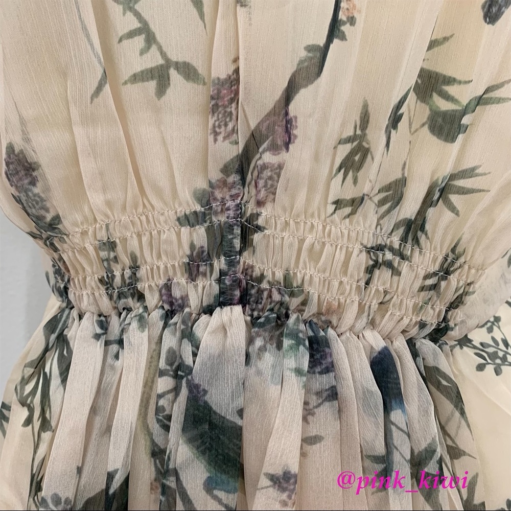 Stellah Floral Maxi Dress - Picture 10 of 15
